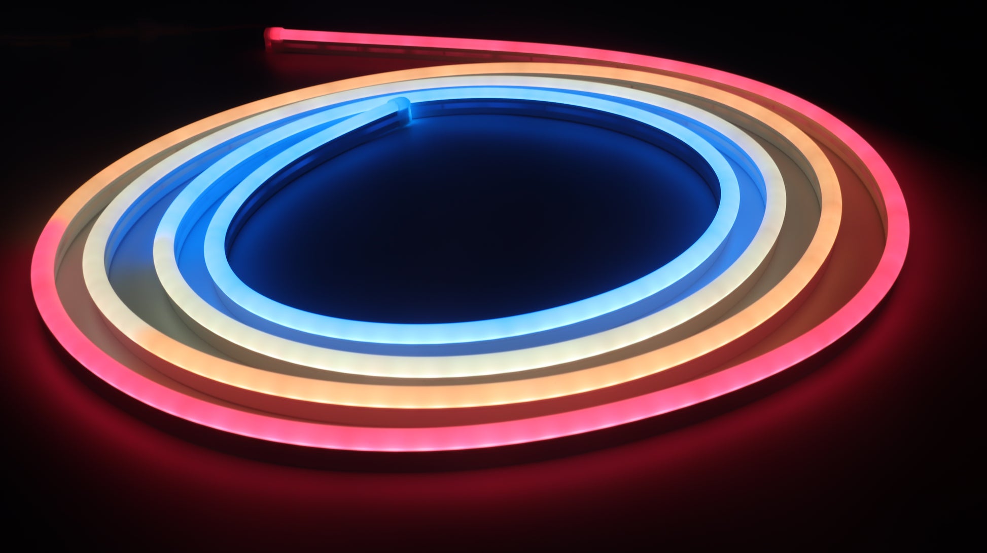 Content Creator’s Companion Strip - 3M - Bright.RLeds